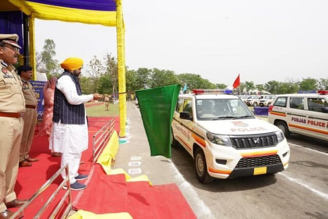 Bhagwant Mann flags off 508 ERVs, aiming for US-European policing standards of 6-minute response time - The Tribune
