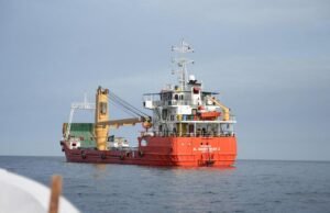 China asks Iran to ensure freedom of navigation through Strait of Hormuz China asks Iran to ensure freedom of navigation through Strait of Hormuz