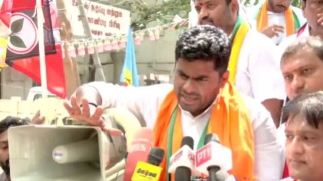 Follow Chennai Super Kings vs Delhi Capitals live from Chepauk