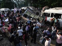 Explosive device kills 13, injures 38 on bus in southwestern Colombia as violence persists Explosive device kills 13, injures 38 on bus in southwestern Colombia as violence persists