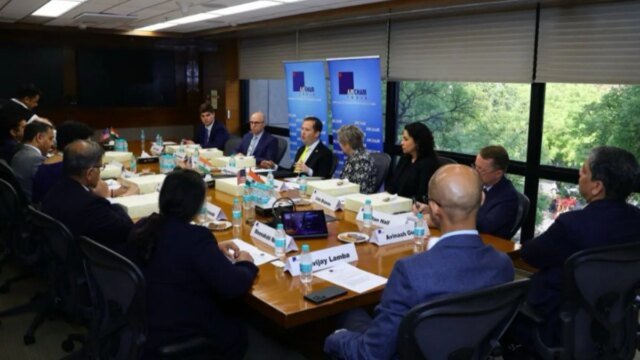 Chennai Super Kings' Akeal Hosein, second right, celebrates with teammates the wicket of of Mumbai Indian's Danish Malewar during the Indian Premier League cricket match between Mumbai Indians and Chennai Super Kings in Mumbai, India, Thursday, April 23, 2026.(AP Photo/ Rafiq Maqbool)