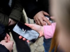 Italian bill proposes curbs on social media addiction Italian bill proposes curbs on social media addiction