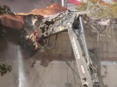 Judge orders halt on White House ballroom construction, ruling leaves Trump seething Judge orders halt on White House ballroom construction, ruling leaves Trump seething