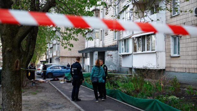 Mass shooting in Kyiv leaves 6 dead before police kill gunman