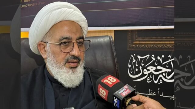 Harmanpreet Kaur brings up her half-century (Picture credit: X @BCCIWomen)