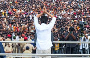 Rs 2,500 Aid For Women, Rs 25 Lakh Education Loan: Vijay’s TVK Unevils Tamil Nadu Poll Manifesto India Women vs South Africa Women Live Cricket Score, 1st T20I: Stay updated with IND-W vs SA-W Ball by Ball Match Updates and Live Scorecard from Durban. (Picture Credit: X/@BCCIWomen)