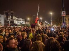 Thousands arrive for free concert against PM Orban ahead of election Thousands arrive for free concert against PM Orban ahead of election