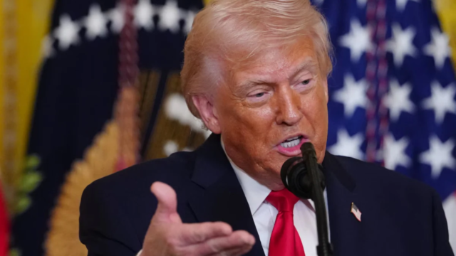 Chennai Super Kings' Akeal Hosein, second right, celebrates with teammates the wicket of of Mumbai Indian's Danish Malewar during the Indian Premier League cricket match between Mumbai Indians and Chennai Super Kings in Mumbai, India, Thursday, April 23, 2026.(AP Photo/ Rafiq Maqbool)
