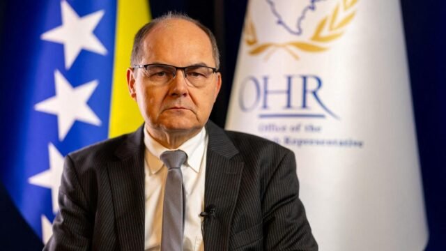 International envoy for Bosnia who clashed with Serb leader to International envoy for Bosnia who clashed with Serb leader to step down