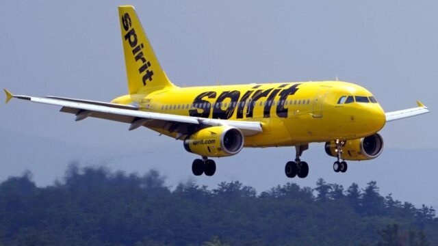 Spirit Airlines appears closer to shutdown as time dwindles for government bailout
