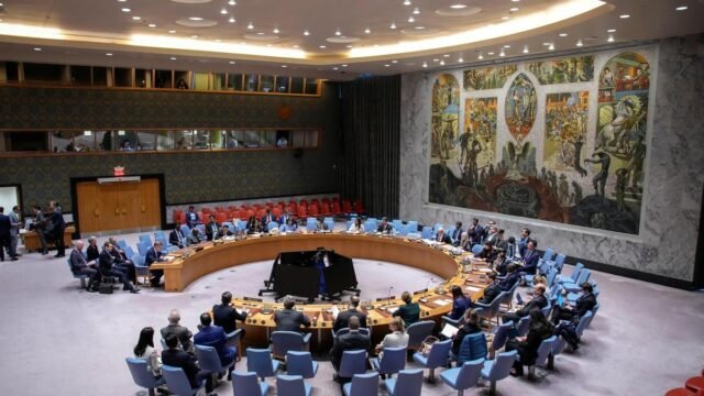 UN votes to cut the peacekeeping force in South Sudan from 17,000 to 12,000