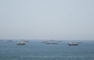 U.S. fire on Iran tankers sparks reprisals as deal hangs in balance U.S. fire on Iran tankers sparks reprisals as deal hangs in balance
